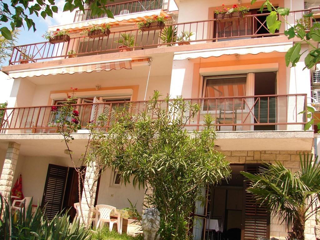 Awesome apartment in Crikvenica with 2 Bedrooms&WiFi Kamer foto